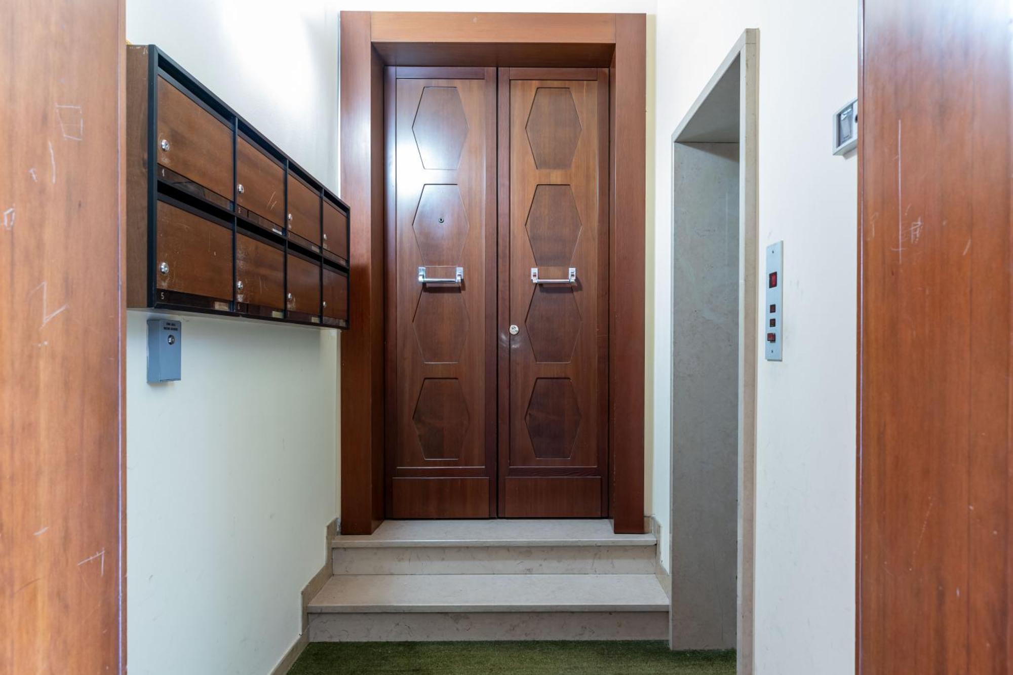 Apartamento -Near Arena & Parking - Pet Friendly Historical Arena Palace Verona Exterior foto
